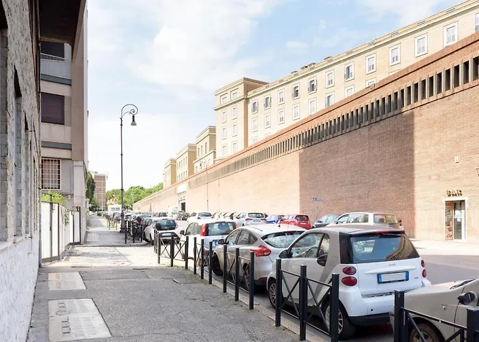 Laterani 3 Bedrooms With Parking - Colosseum Area *