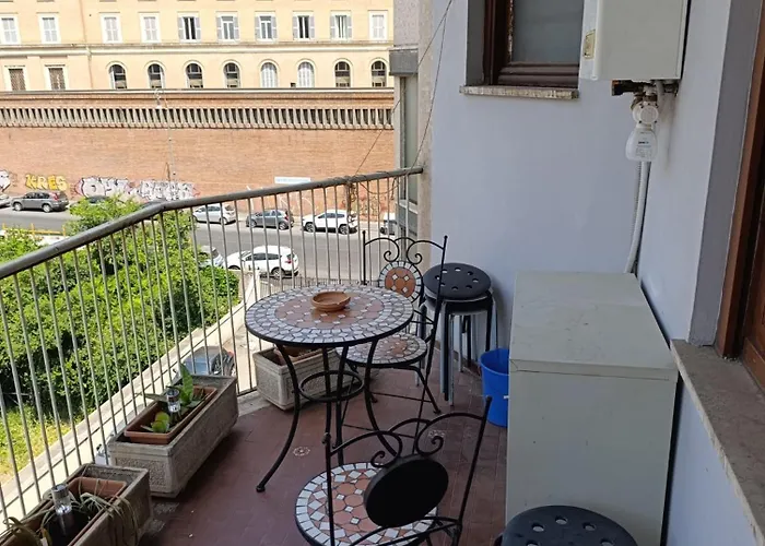 Laterani 3 Bedrooms With Parking - Colosseum Area *